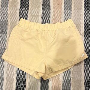 ALO Yoga Light Yellow Athletic Shorts size large